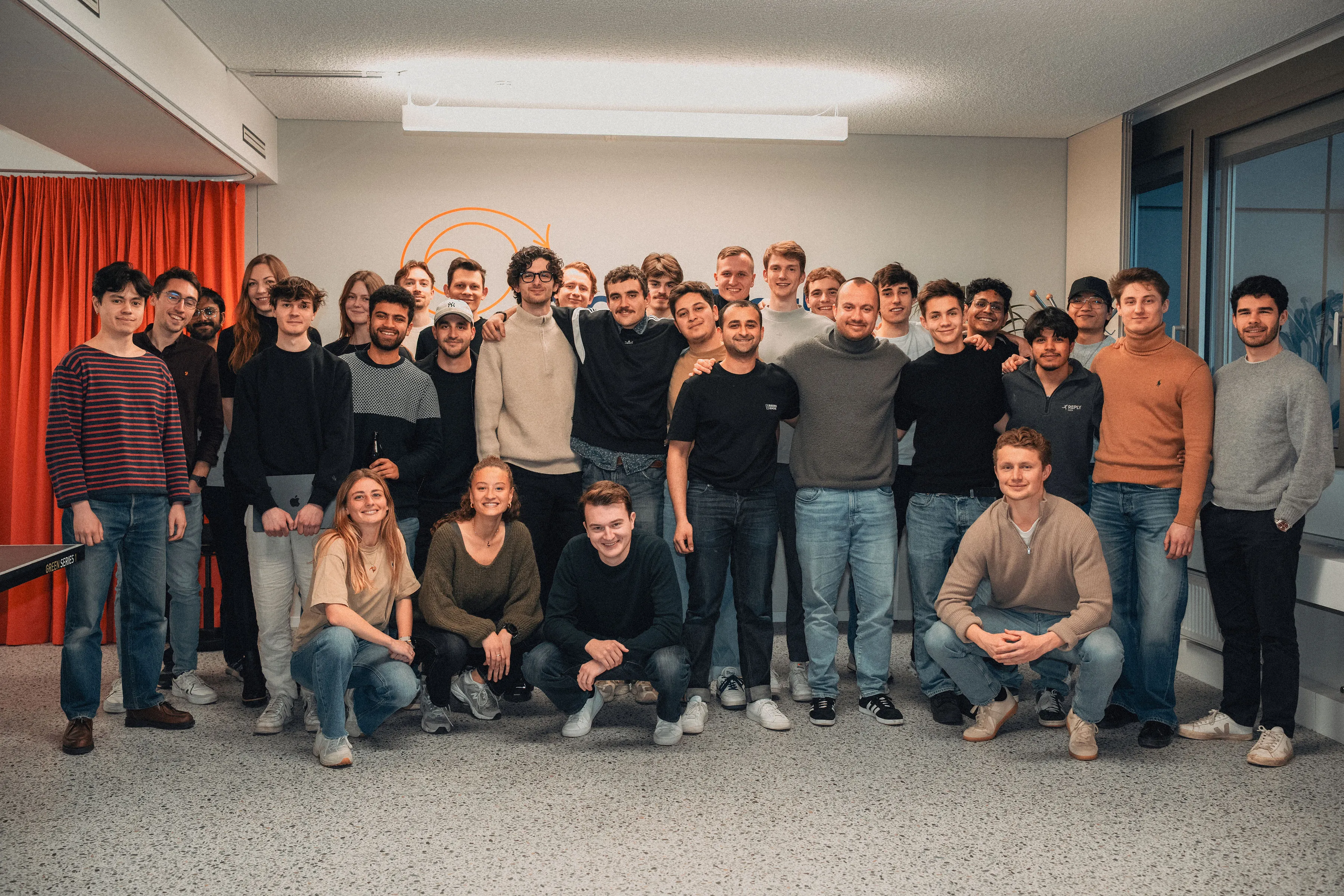 Image of the (tired) team.